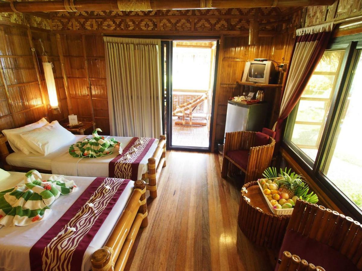 Pura Vida Beach & Dive Resort Dauin Bagian luar foto